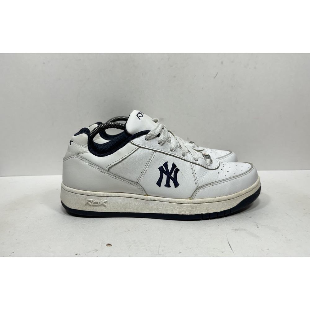 Reebok‎ MLB Clubhouse Yankees White Leather Shoes Mens Size 9.5 Rare Vintage